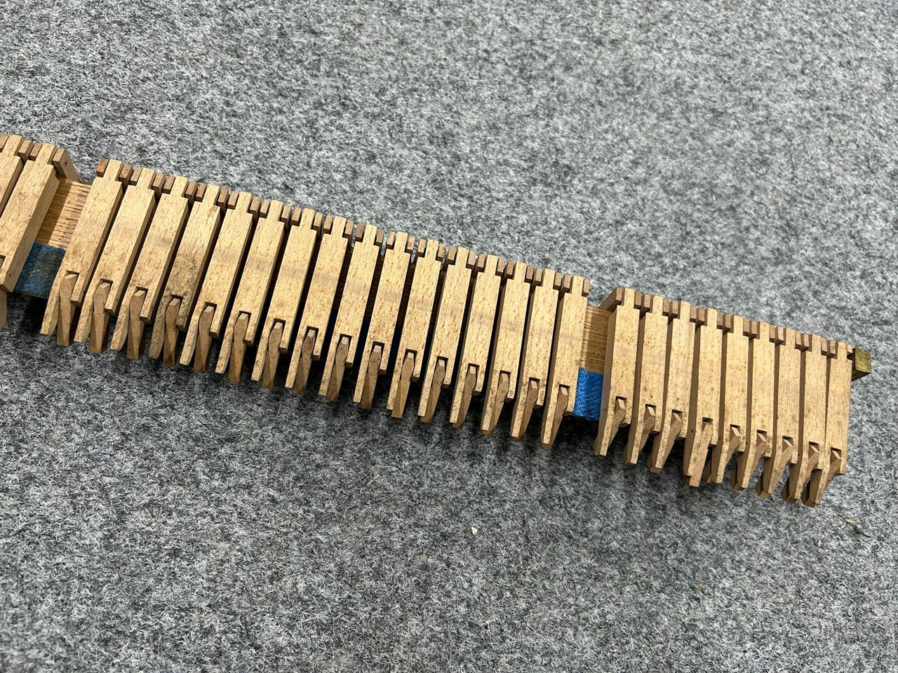 Unterdämpfung Pleyel Flügel - 1416