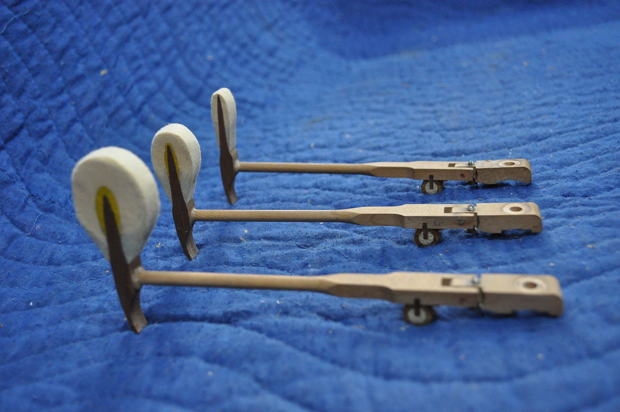 Hebeglieder für Flügel mit Hammerstielen +  Kapseln für S+S - 0374