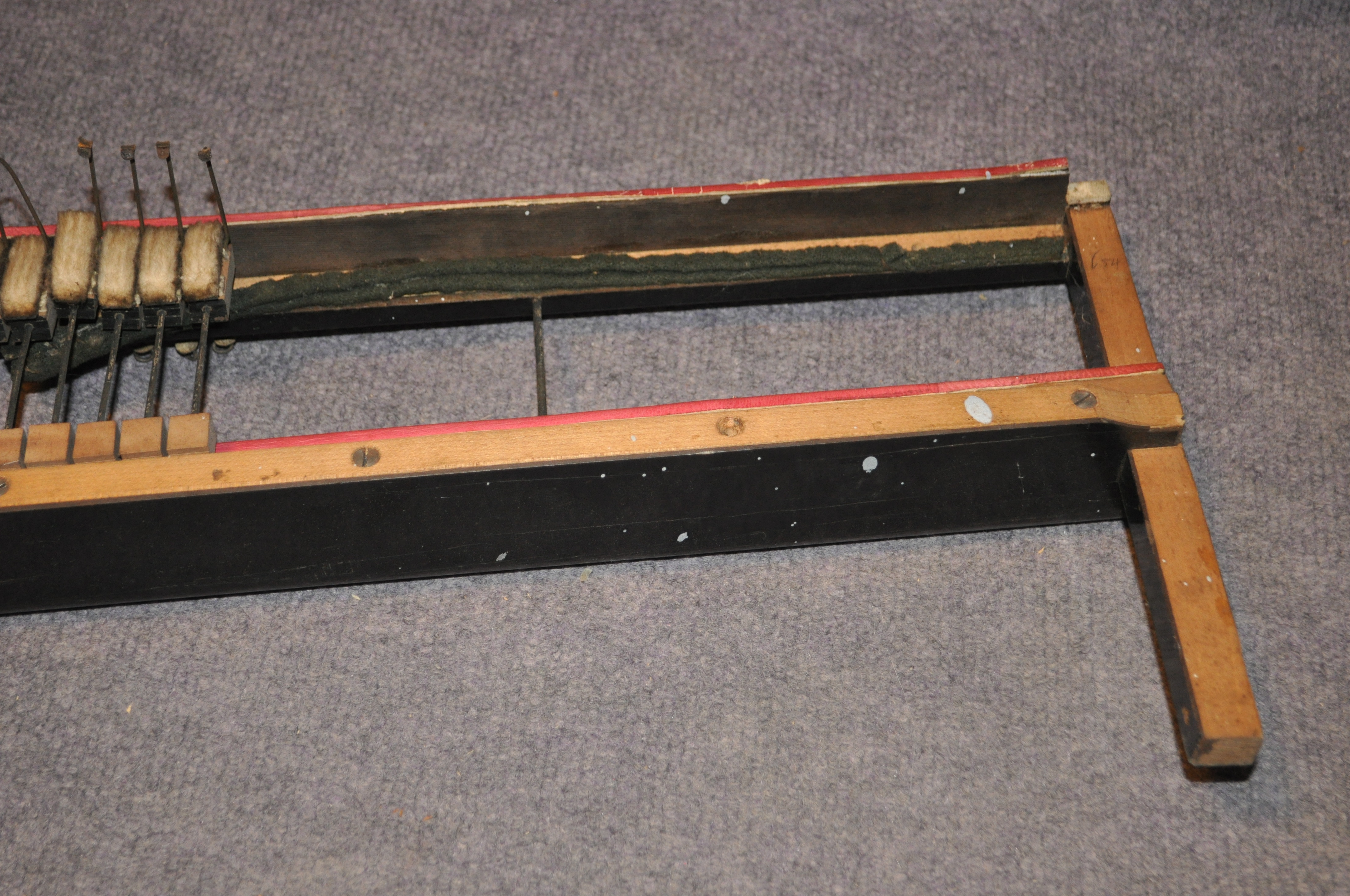 Wiener Flügeldämpfung - 1048