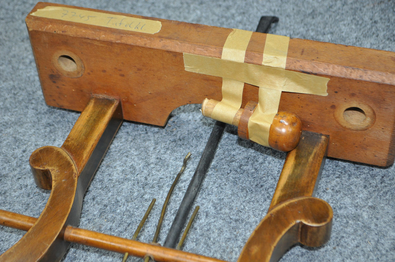 Lyra Tafelklavier - 1381