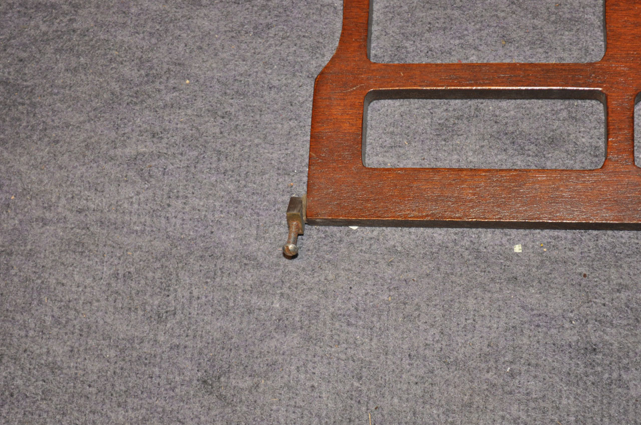 Notenpult für amerikanisches Klavier - 0489