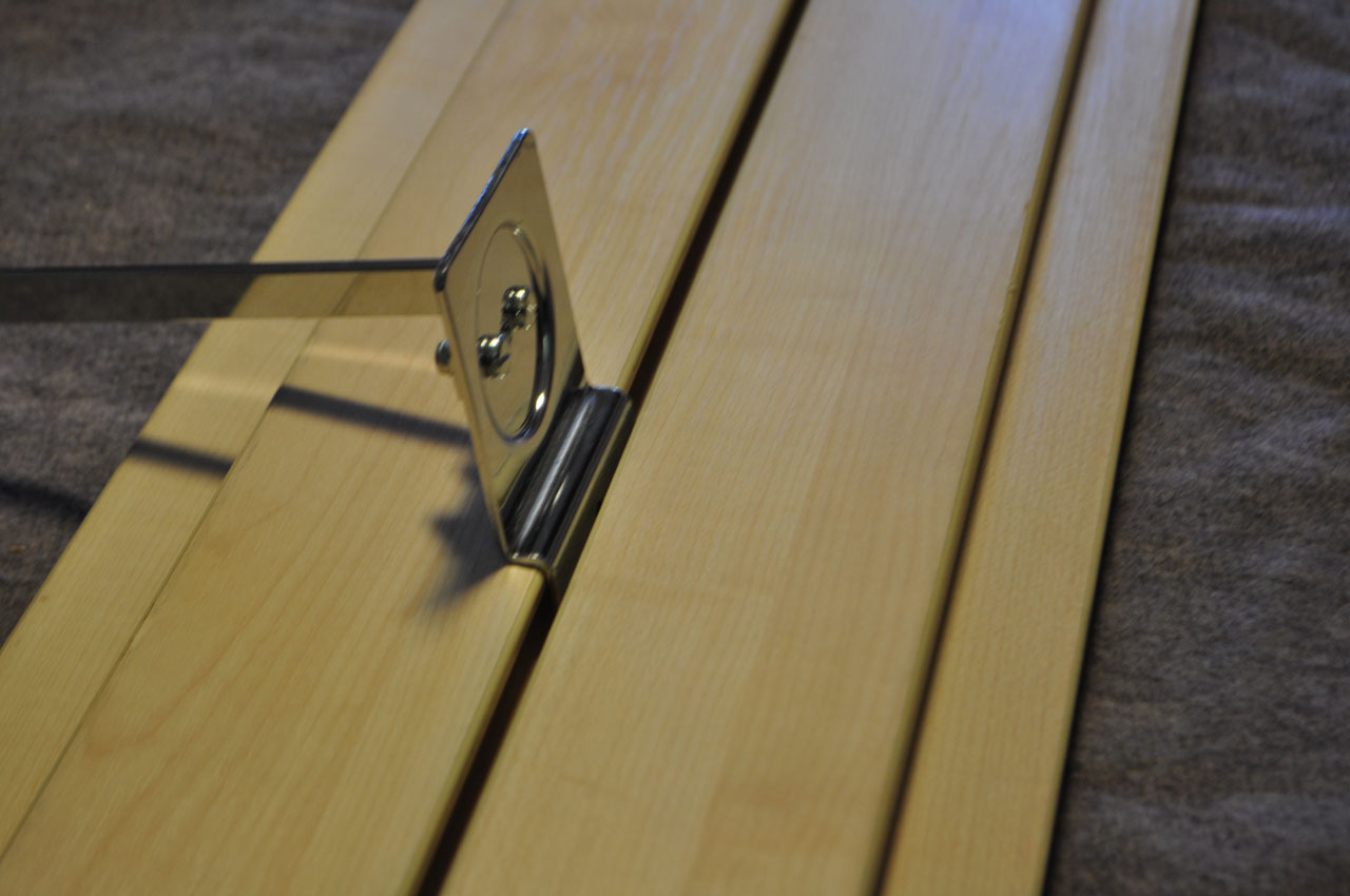 Wandhalterung für Gitarrenhalter - 0003