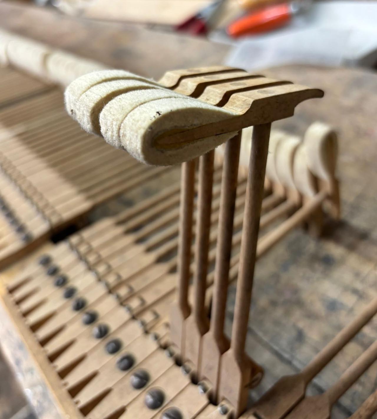 Hammerk&ouml;pfe und Stiele f&uuml;r Bechstein - 1441