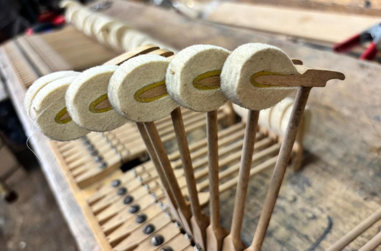 Hammerk&ouml;pfe und Stiele f&uuml;r Bechstein - 1441