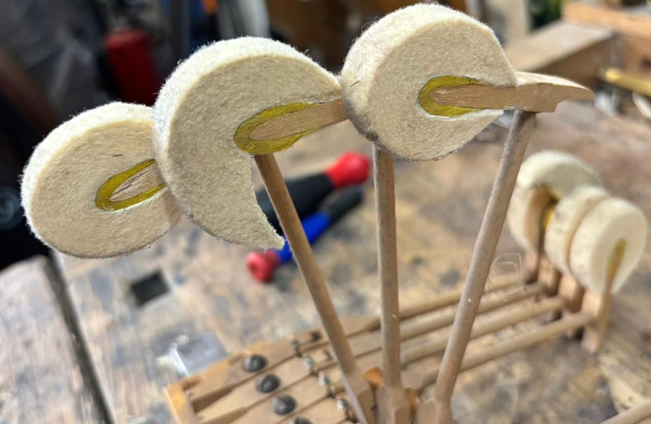 Hammerk&ouml;pfe und Stiele f&uuml;r Bechstein - 1441