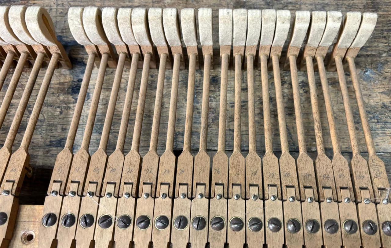 Hammerk&ouml;pfe und Stiele f&uuml;r Bechstein - 1441